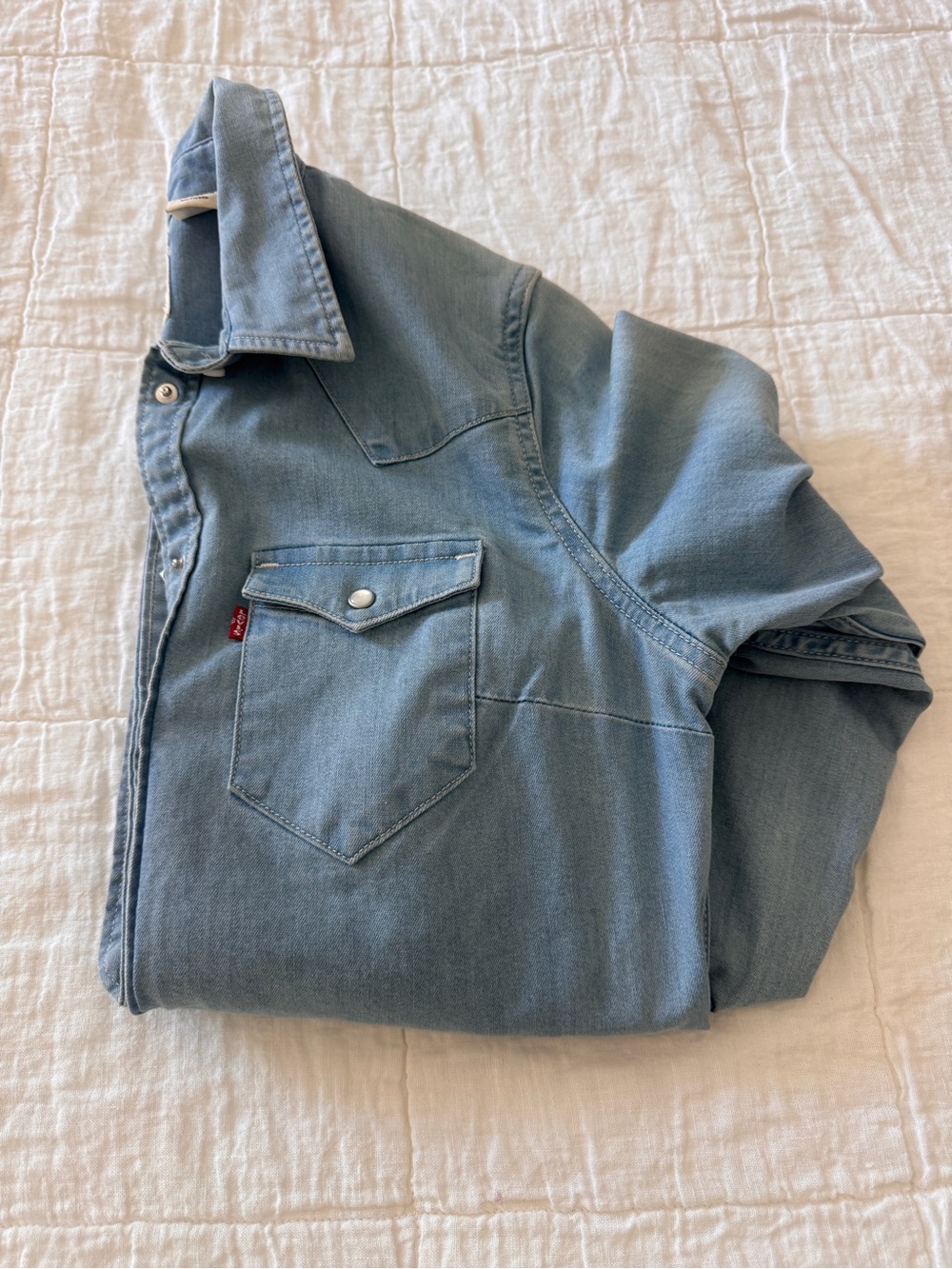 Levi's Light Blue Women's Denim Shirt Jacket